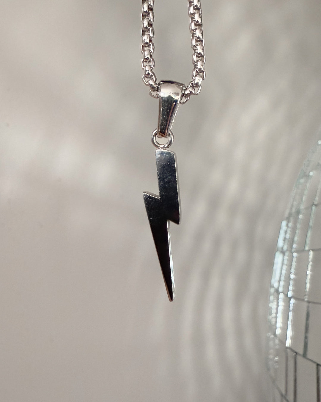 LIGHTNING Necklace Silver